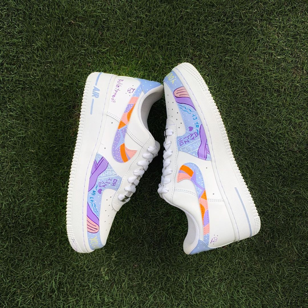 Nike Air Force 1 x BTS