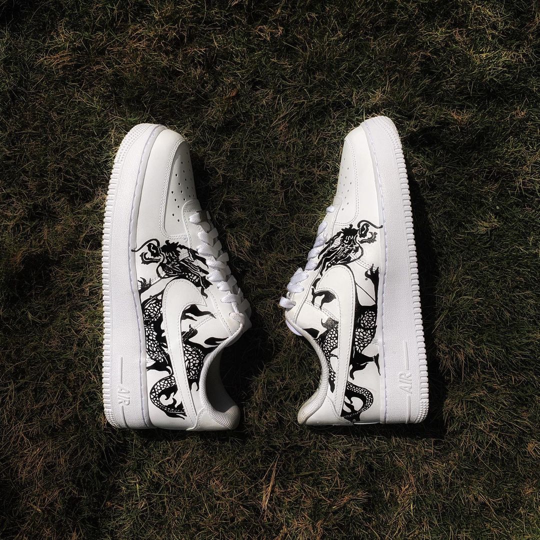 Nike Air Force 1 x Black Dragon