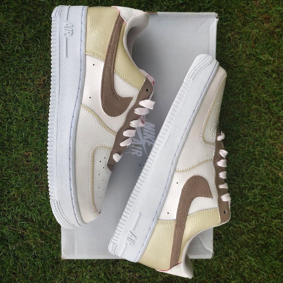 Nike Air Force 1 x Caramel Pastel