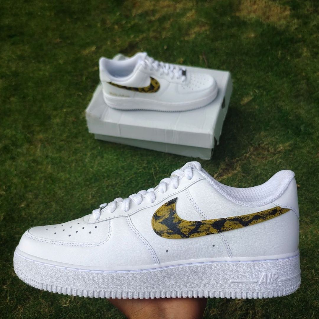 Nike Air Force 1 x Leopard swoosh