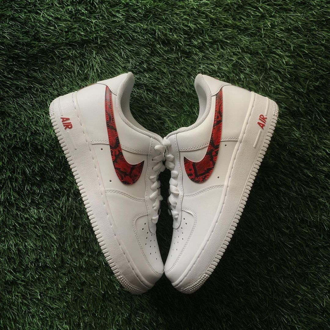 Nike Air Force 1 x Red Hydro swoosh