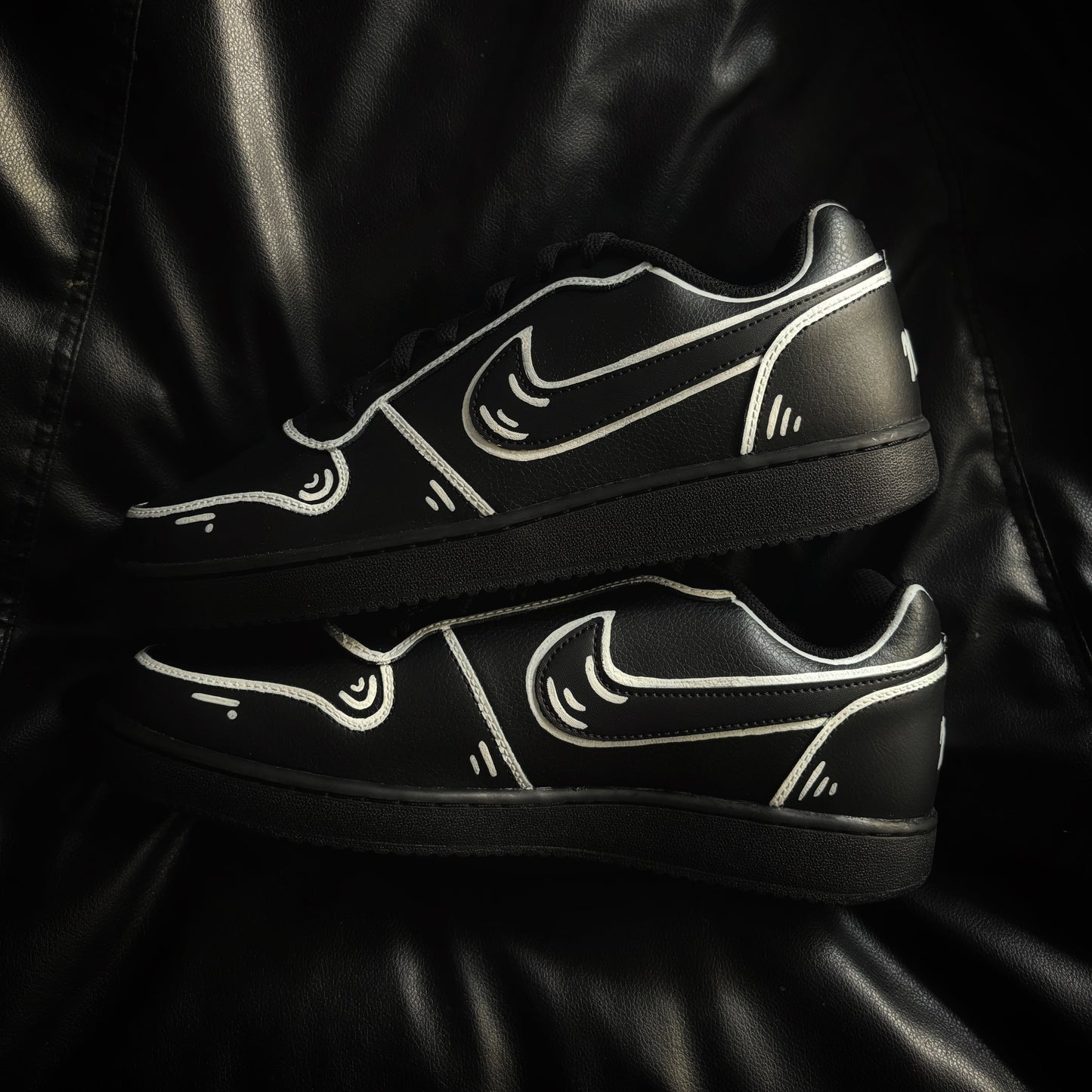 Nike Ebernon x Cartoon