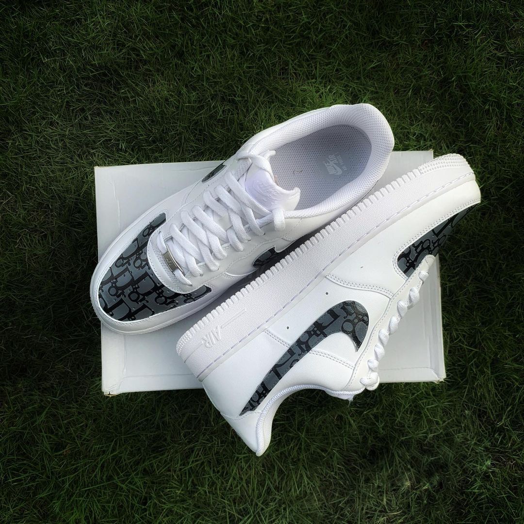 Nike Air Force 1 x Dior