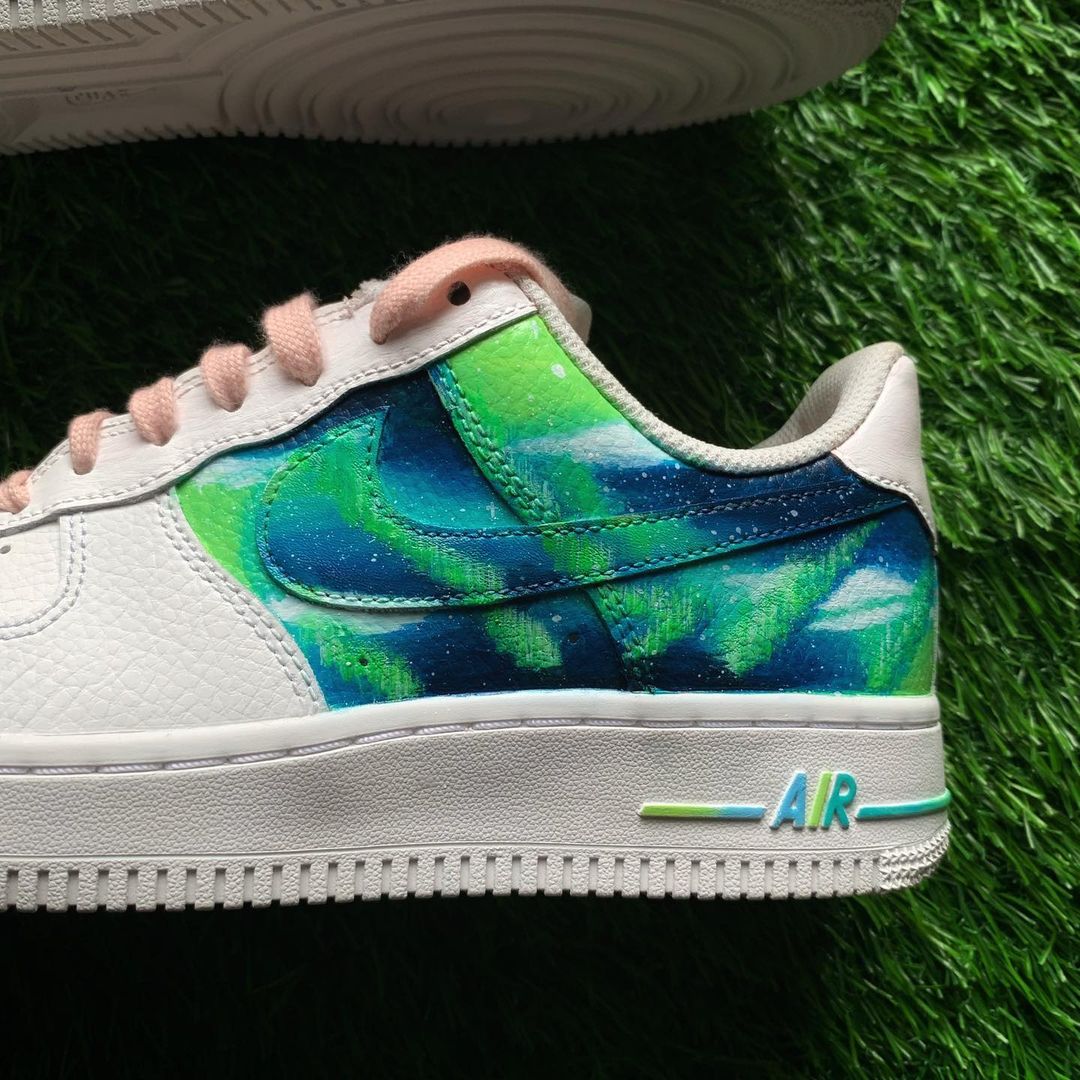 Nike Air Force 1 x Northern Lights Galaxy