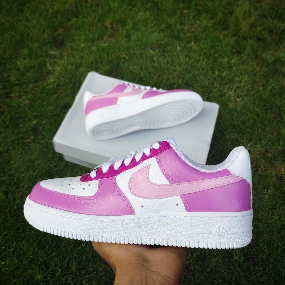 Nike Air Force 1 x Valentine’s Pink